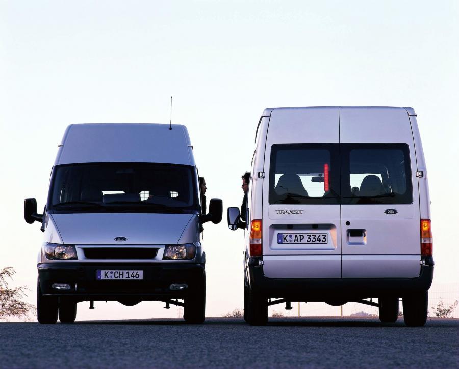  Ford Transit 2000 года  (фото 7 из 109)